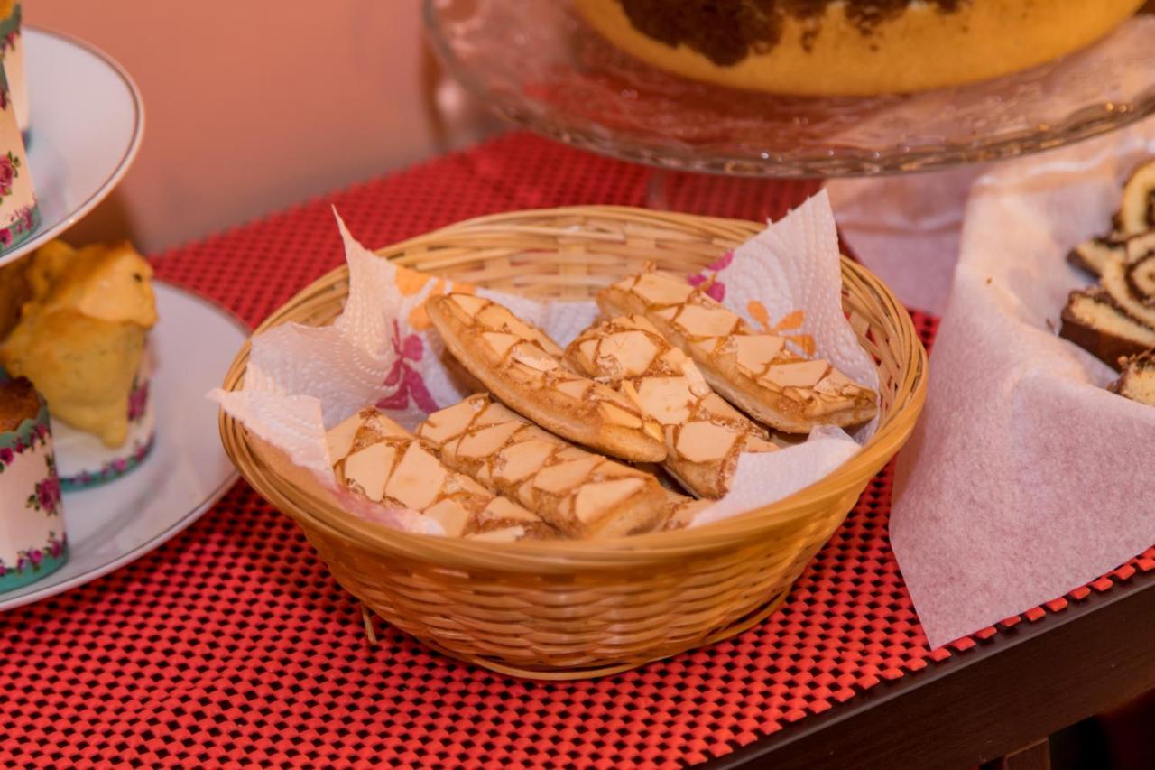 Linera Gli Ulivi Dell'Etna酒店 外观 照片