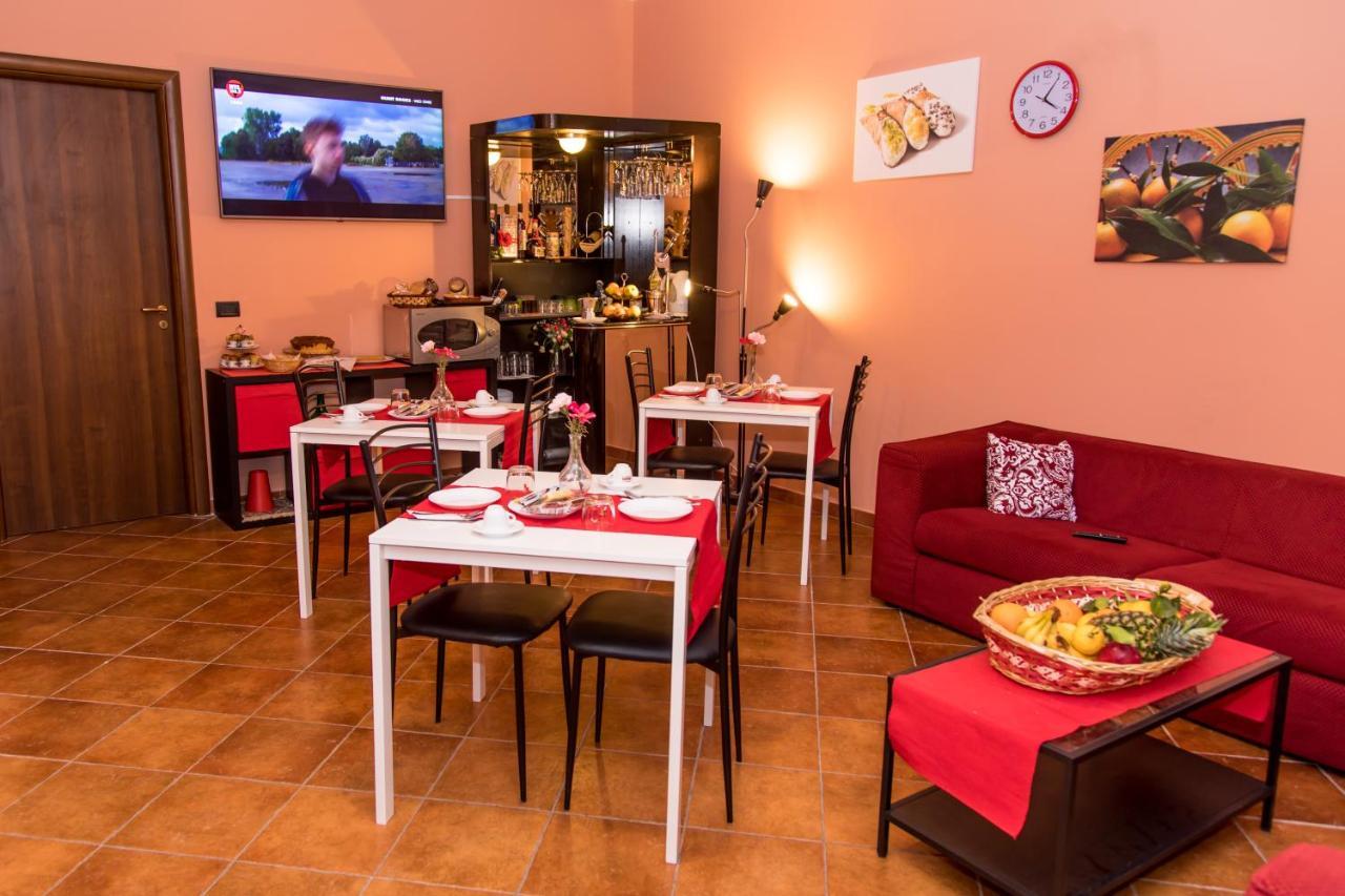 Linera Gli Ulivi Dell'Etna酒店 外观 照片