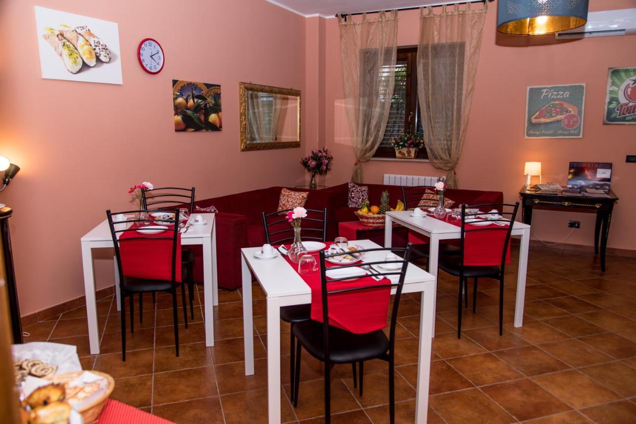 Linera Gli Ulivi Dell'Etna酒店 外观 照片